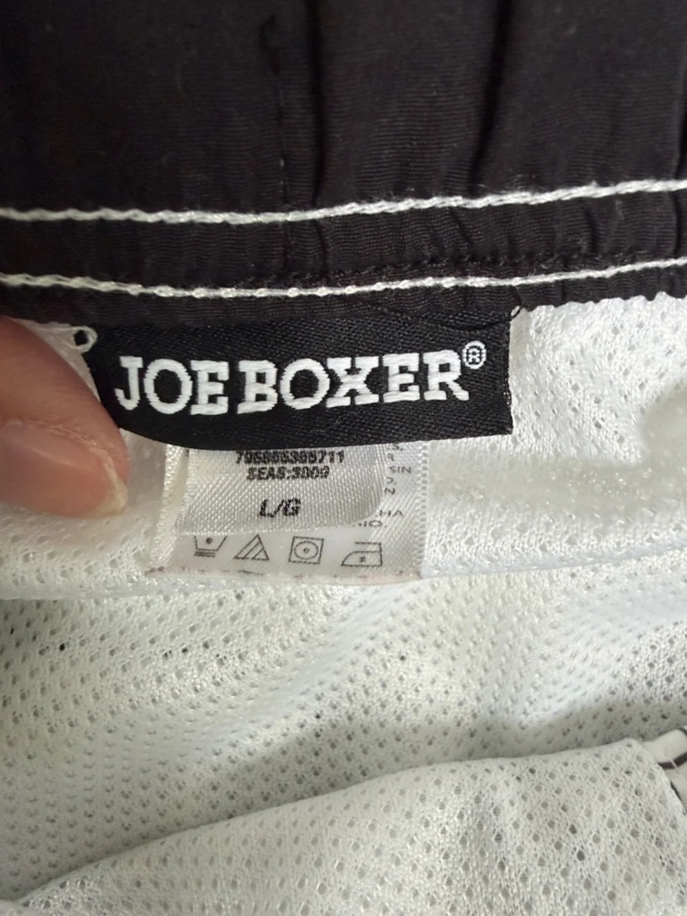 (117)Joe Boxer White Plaid Swim Board Shorts with Green Trim